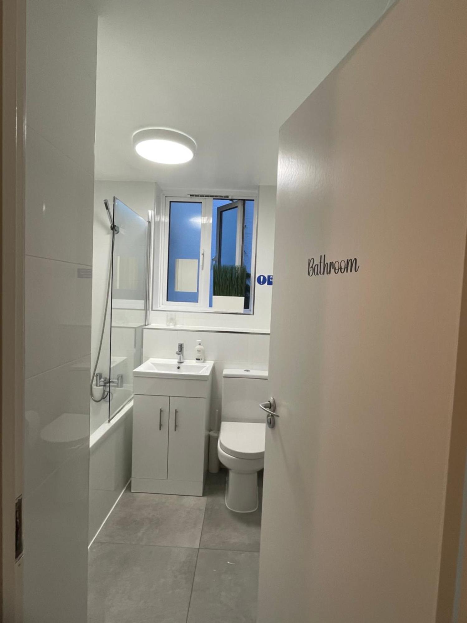 Lovely Triple And Quadruple Rooms In Euston & Square In Central London Londres Exterior foto